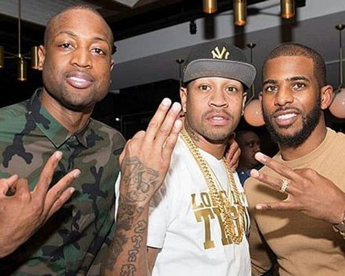 球队一波10：0把比赛带走（关键10：0攻势，球队锁定胜局）