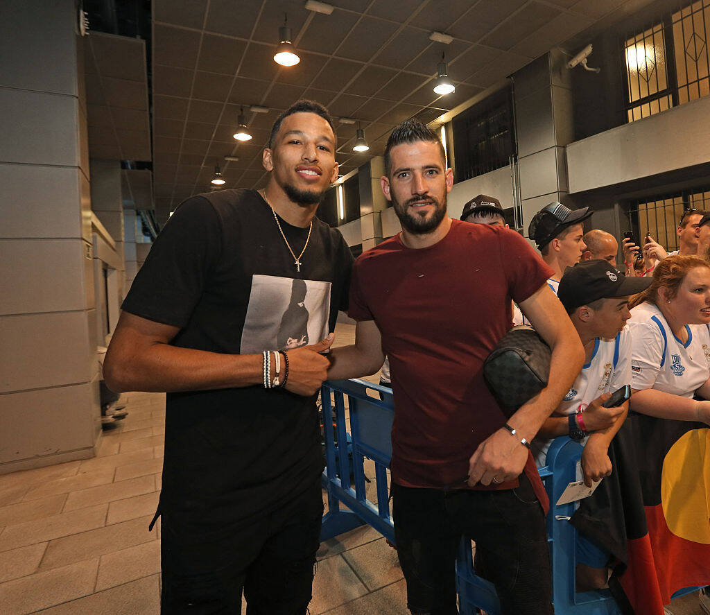 RAC1：巴萨称梅西曾与诺坎普施工方沟通，后者通知了俱乐部（RAC1：巴萨称梅西与诺坎普施工方有过沟通，施工方随后通知俱乐部）