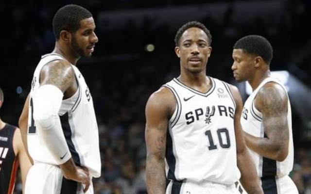 萨拉赫：好像有人不想我留队，非洲杯前我想在安菲尔德告别（萨拉赫：感觉有人不想我留队，非洲杯前盼在安菲尔德告别）