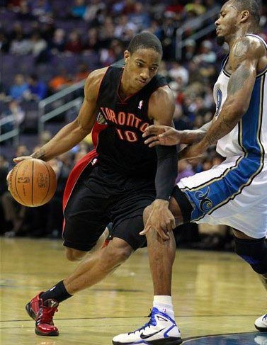 意甲半场：贝内德扎克点射破僵，比萨暂0-1帕尔马（意甲半场：贝内德扎克点球首开纪录，帕尔马暂1-0领先比萨）