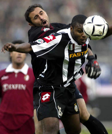 于根伟：遗憾本赛季遭申花双杀，给本赛季外援表现打70分（于根伟谈本季：憾遭申花双杀，外援表现仅评70分）