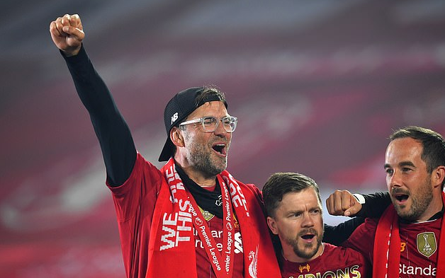 林仲勋申裕斌3比0横扫巴西组合迎开门红（林仲勋／申裕斌首战告捷 3比0轻取巴西组合）