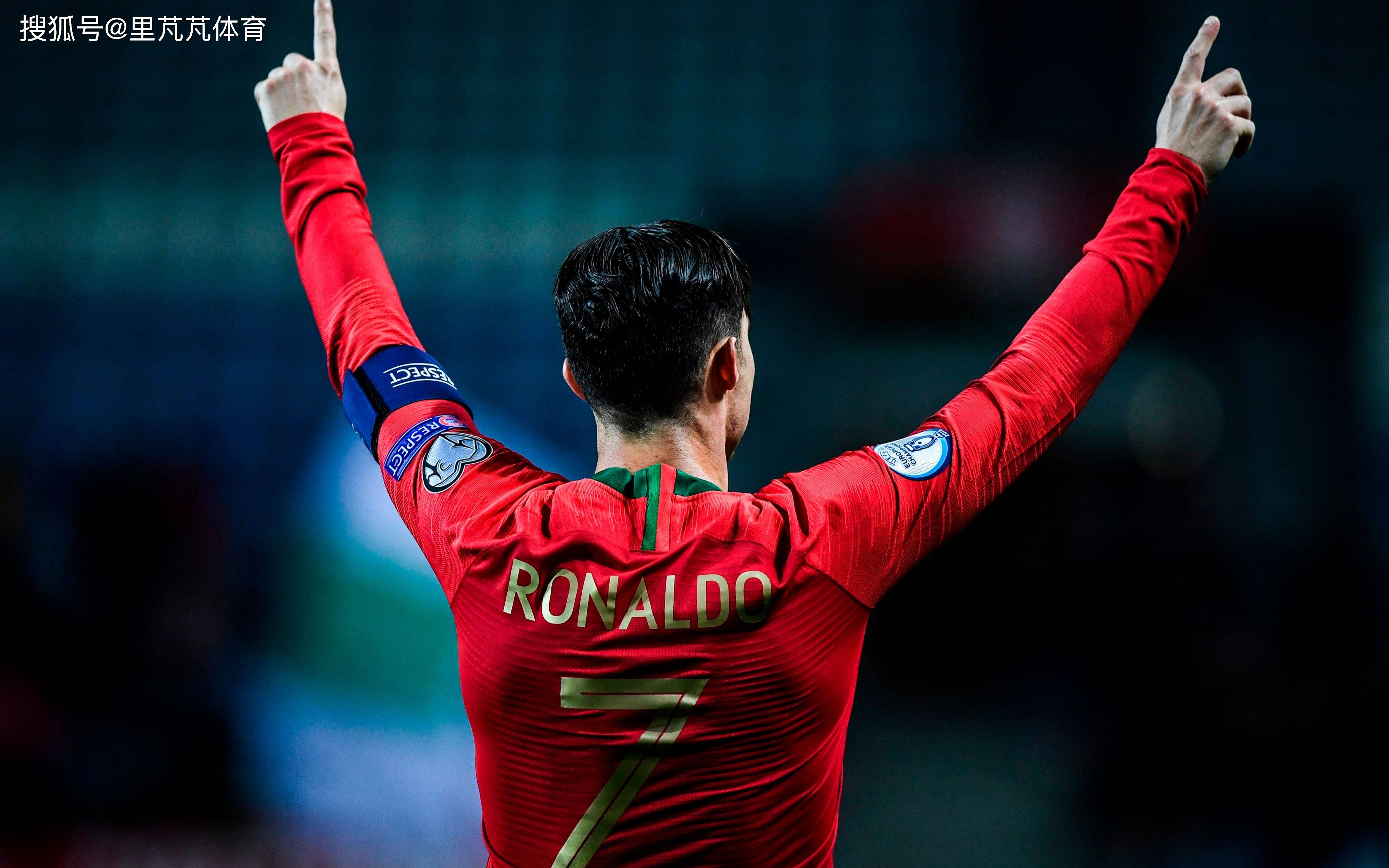 马特拉齐：罗纳尔多是梅西和C罗的结合体，我从不直接防守他（马特拉齐称罗纳尔多兼具梅西与C罗特质：我从不与他直接对位）