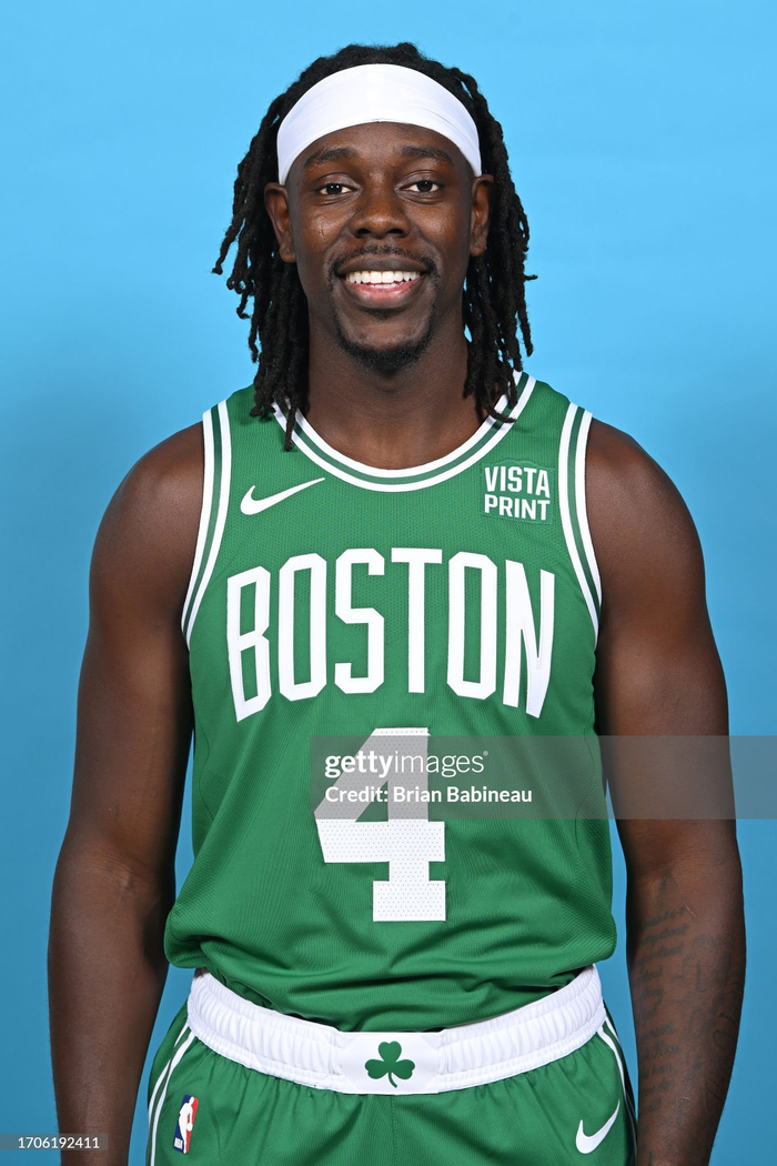 大秀中文，齐达内：无论是足球还是麻将，我都想更多探索中国（齐达内秀中文：无论足球还是麻将，我都想更深入了解中国）