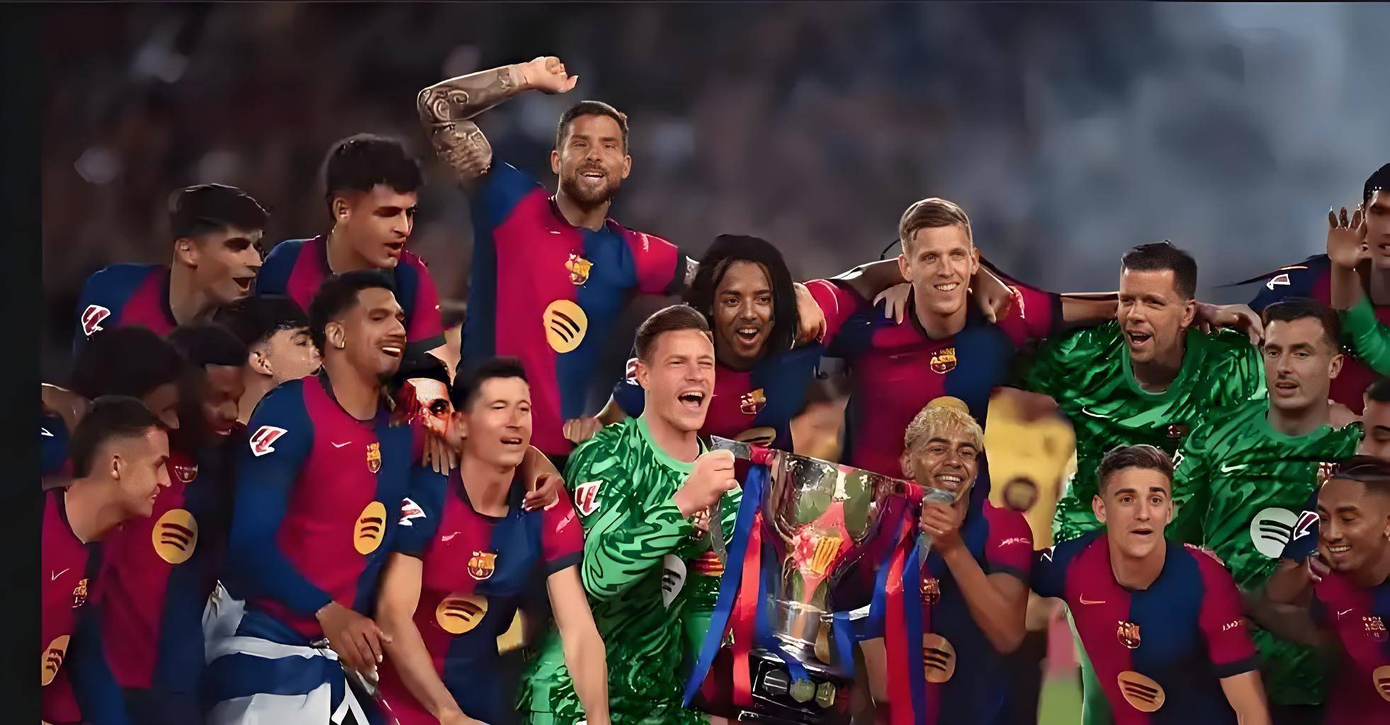 欧联杯历史射手榜：奥巴梅扬34球第一，法尔考31场30球效率恐怖（欧联杯历史射手榜：奥巴梅扬34球领跑，法尔考31战30球效率惊人）