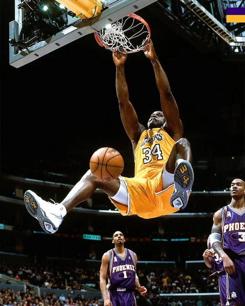 英超本周最佳阵容：曼城三人表现出色，但布鲁诺抢尽风头（英超周最佳阵容：曼城三将闪耀，布鲁诺抢尽风头）