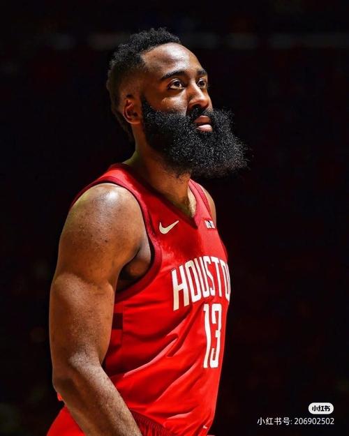 罗体主编批评琼托利签库普：花费6000万欧，却签回一个边后卫（罗体主编炮轰琼托利签库普：砸6000万欧，只换来一名边后卫）