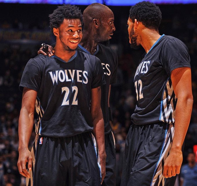 博主：萨拉赫将观看卡拉格解说曼联，俱乐部警告他的社媒动作（博主称萨拉赫将收看卡拉格解说曼联比赛，俱乐部已就其社媒行为发出警告）