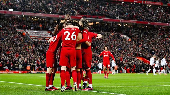 篮球湖人球员训练结束后状态恢复良好（湖人队球员训练后状态恢复理想）