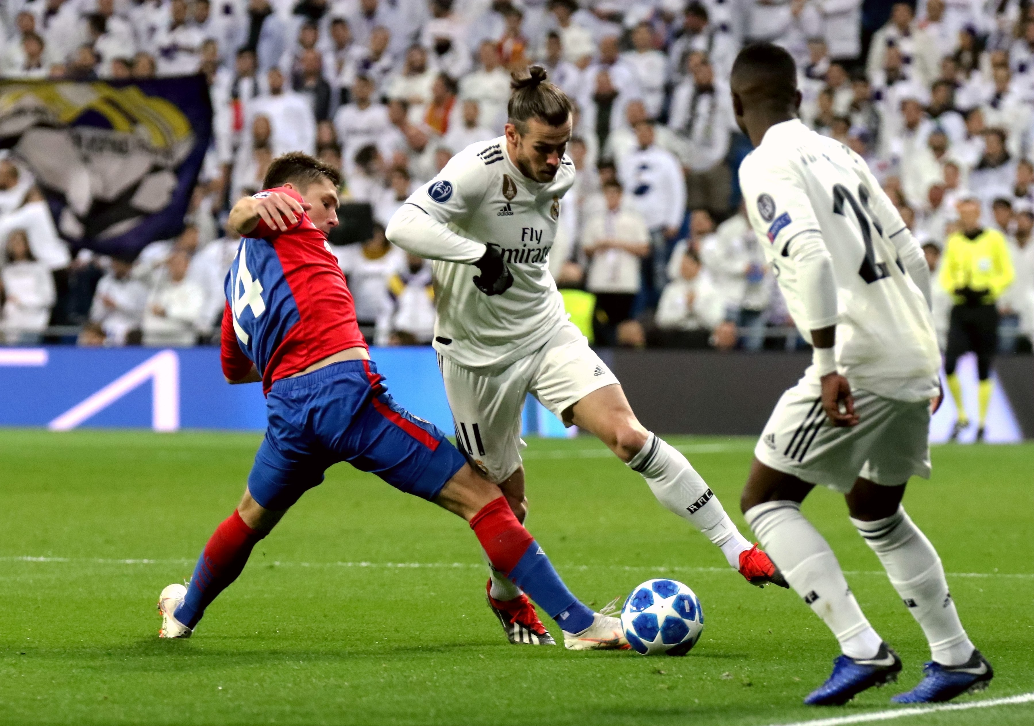 英超代表观战U15联赛后评价：中国球员纪律性强；教练需把决策权交给球员（英超代表观赛U15后：称中国球员纪律出众，建议教练把更多决策权交给球员）