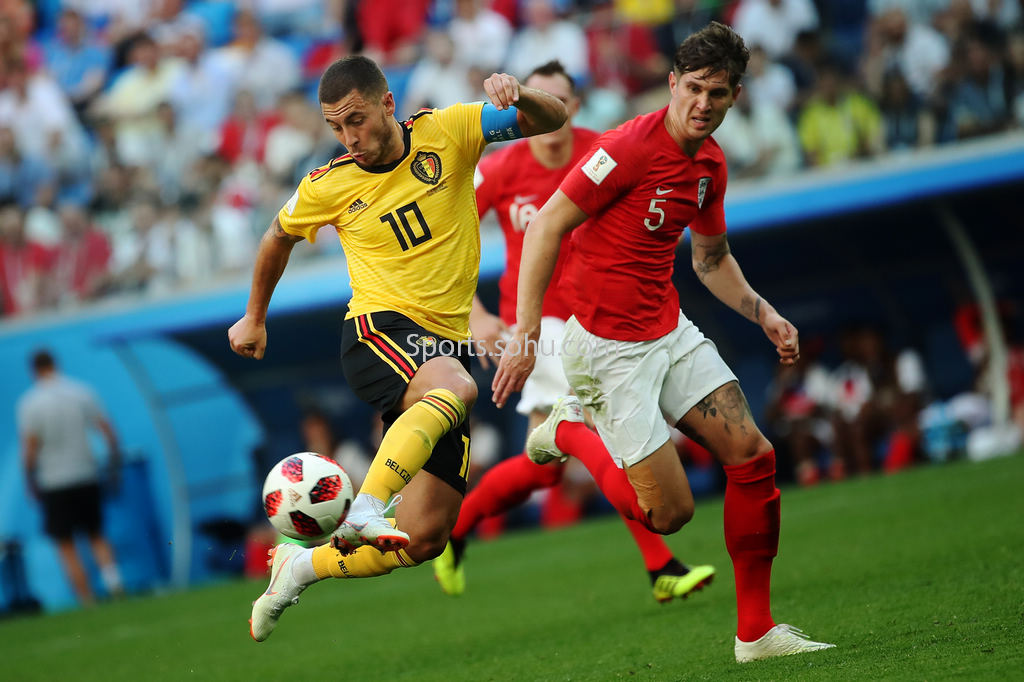 状态不佳！湖人3连败期间输给对手高达63分（状态低迷！湖人遭三连败，累计净负63分）