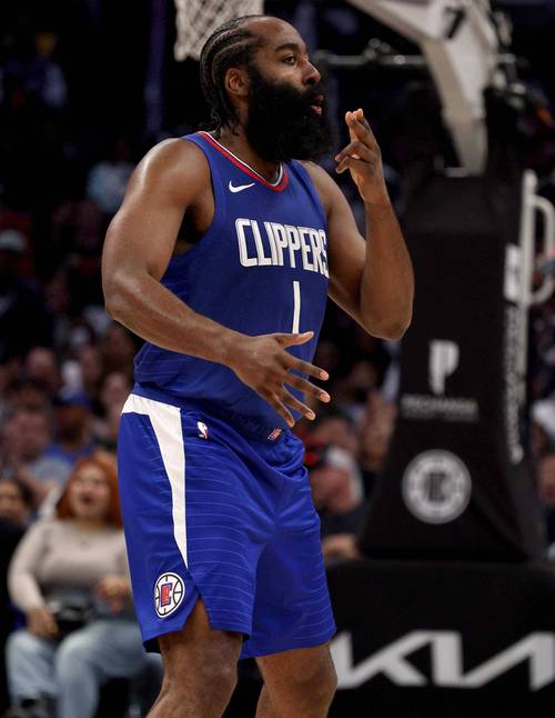 切尔西名宿：凯塞多值2亿英镑，在防守端他是一个绝对的天才（切尔西名宿称凯塞多身价可达2亿英镑，防守端堪称绝对天才）