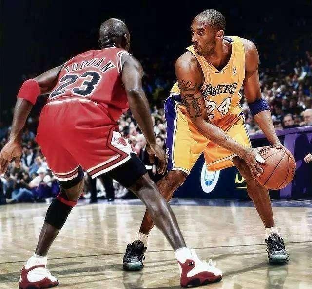 双核联手爆发！哈登&伦纳德首节得分都上双（双星同耀！哈登与伦纳德首节齐取两位数）