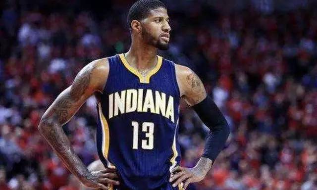 阿斯：贝林厄姆陷状态危机，俱乐部国家队双线遇阻（阿斯：贝林厄姆状态低迷，俱乐部与国家队两线受挫）