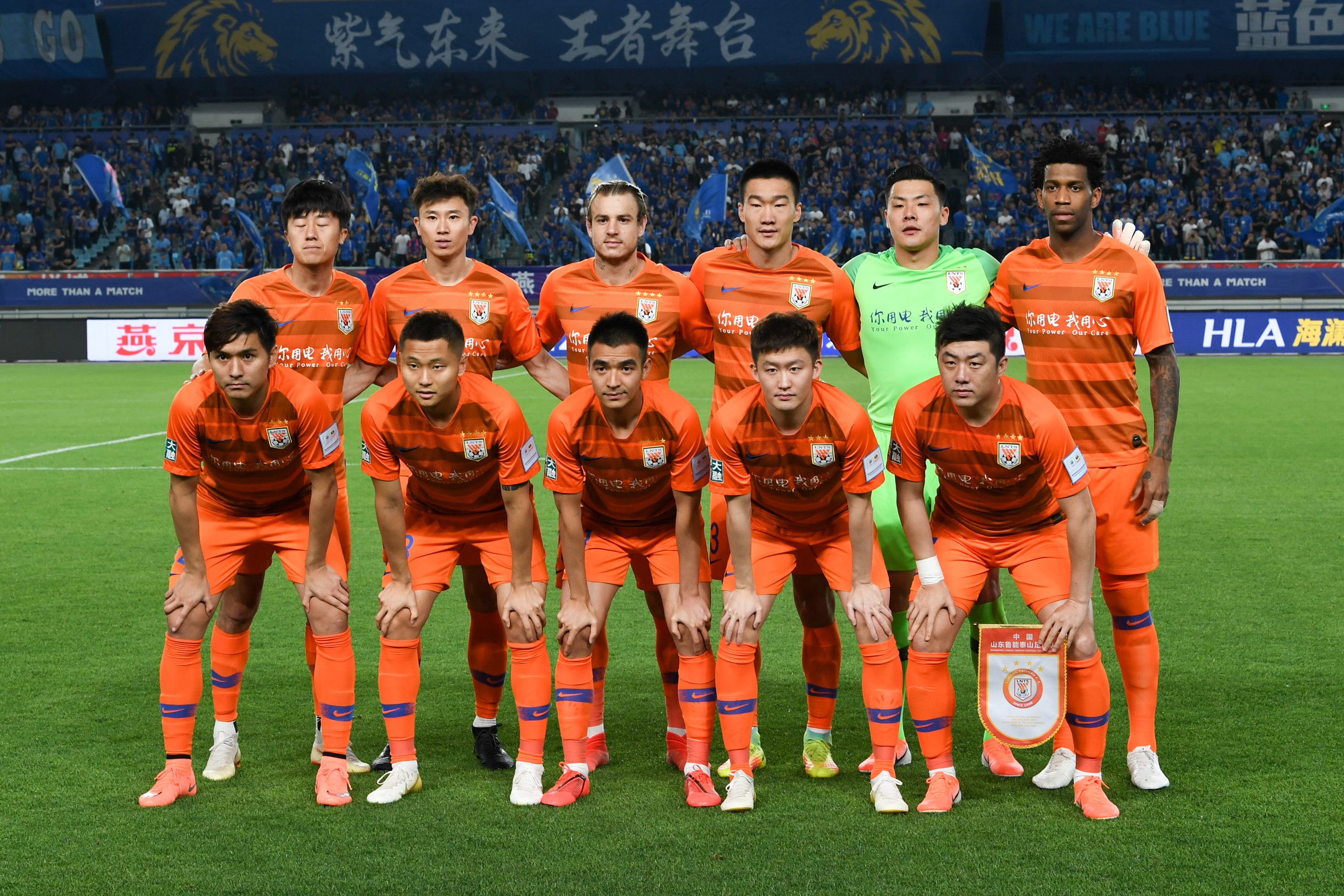 马健：瀚森防守基本完成任务但进攻要更坚决 他要拿出CBA对抗强度（马健点评瀚森：防守合格但进攻需更果断，必须打出CBA级对抗强度）