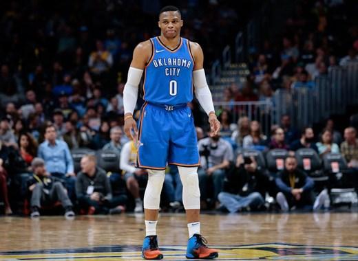 巴媒：内马尔左膝半月板受损，可能会赛季报销（巴西媒体：内马尔左膝半月板受伤，赛季恐提前结束）