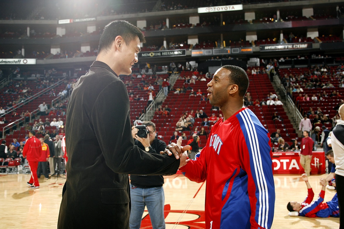 热议U16男足晋级：09三个中锋很幸福，希望终结无缘世少赛（U16男足晋级引热议：09梯队三中锋豪华，期待终结世少赛无缘纪录）