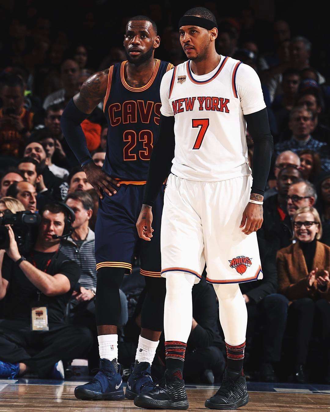 布冯：迈尼昂展现决定性作用，想夺冠的球队必须要有这种门将（布冯盛赞迈尼昂：争冠球队离不开这种决定性门将）